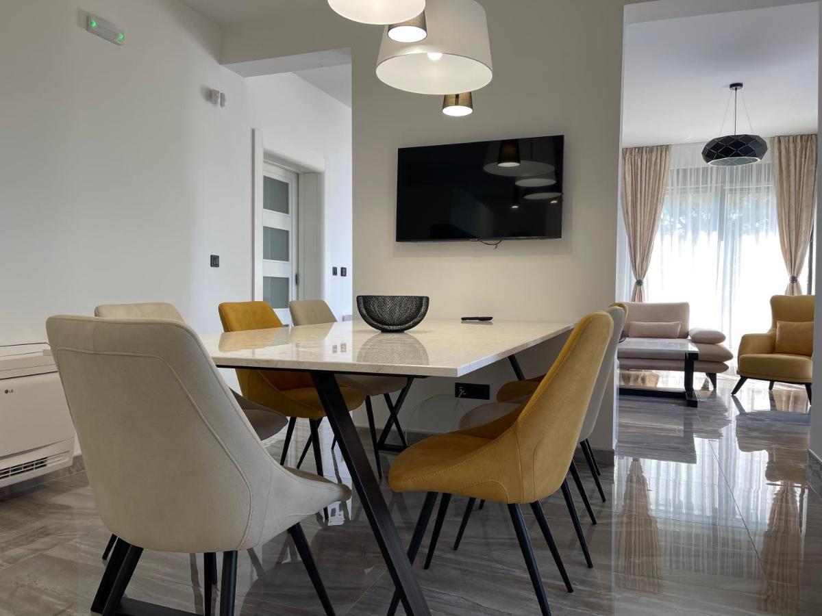 Villa Pine Bar Kültér fotó